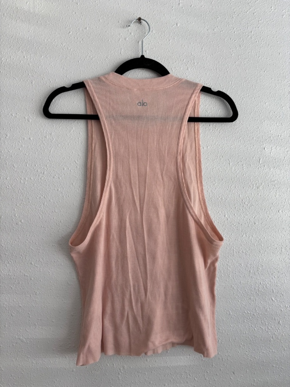 ALO Yoga Pale Mauve Ribbed Heat Wave Tank